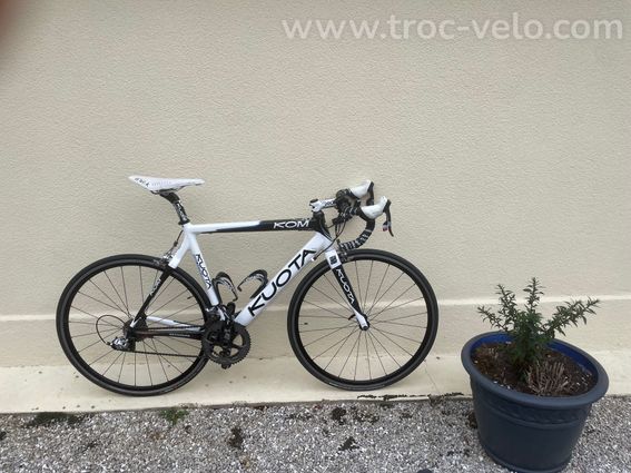 Vélo de route kuota kom - 2