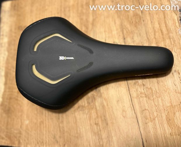 Selle neuve selle royale gel  - 1