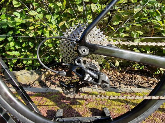 LIV BRAVA  ADVANCED Pro 2 taille M - 2