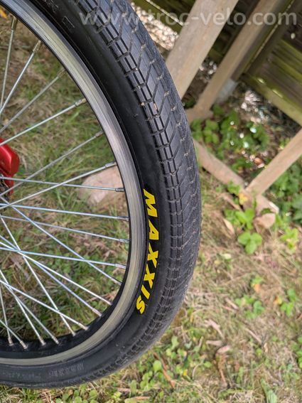 Vélo BMX Mongoose - 4