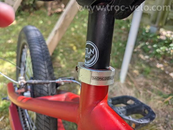 Vélo BMX Mongoose - 12