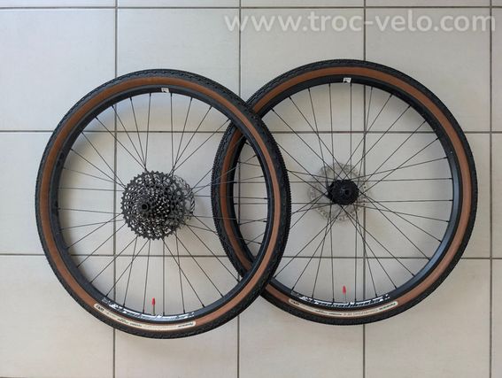 Roues Tune Dreckschleuder 650b noires