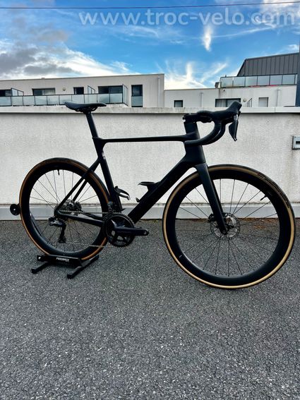 Giant Propel Advanced Pro 0 Ultegra Di2 – Taille ML (177-187) – Excellent état - 8