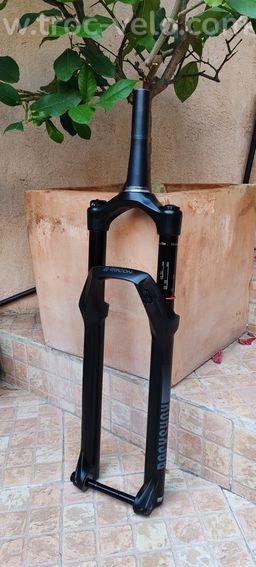 Fourche VTT quasi neuve rockshox recon 120 mm
