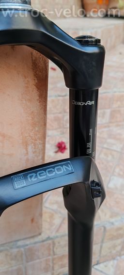 Fourche VTT quasi neuve rockshox recon 120 mm - 2