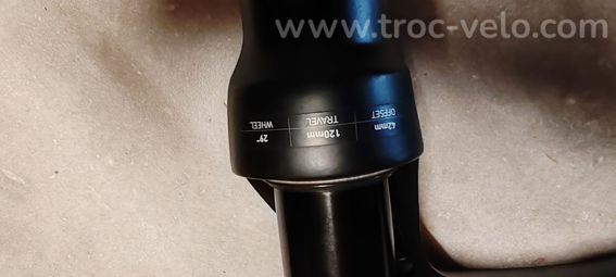 Fourche VTT quasi neuve rockshox recon 120 mm - 8