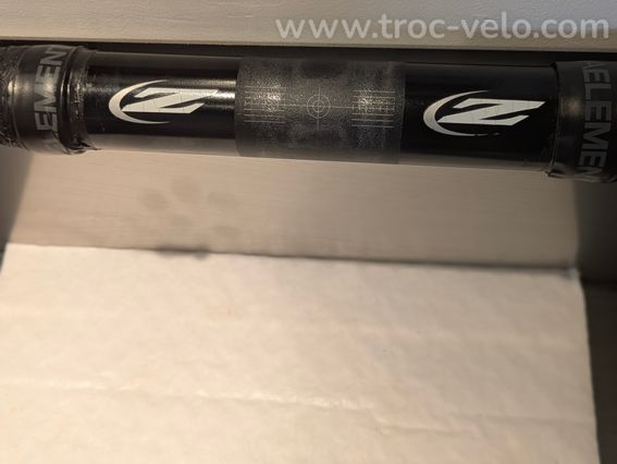 Cintre Zipp  - 3