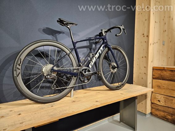 Giant defy advanced pro 0 - 2