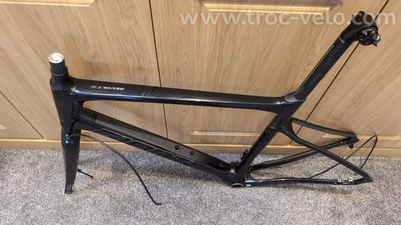 GIANT Revolt Advanced Pro – Cadre Gravel Carbone Grande Taille - 3