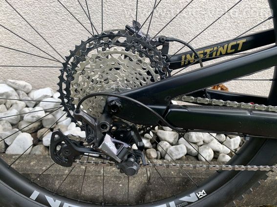 Instinct 70 BC Carbon XL bleu/noir - 4