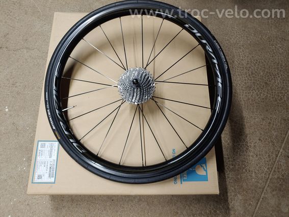 📢 Paire de roues carbone Shimano Dura-Ace R9100 C40 Tubular – État quasi neuf - 4