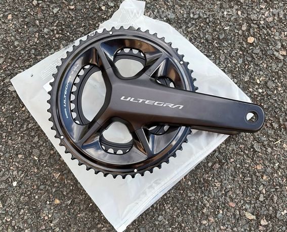 Pédalier Shimano Ultegra R8100 12V