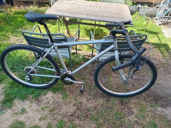 raleigh vintage customisé gravel bikepacking