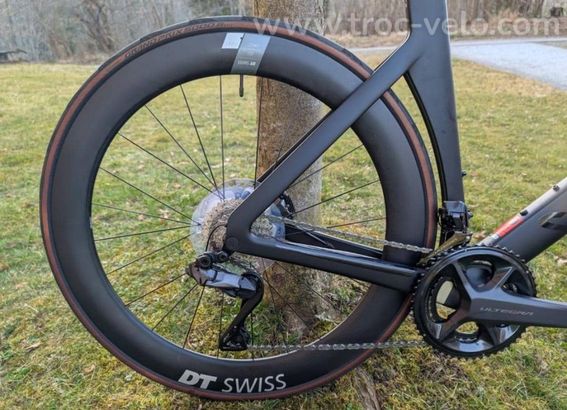 AEROAD CF SLX 8 DI2  - 2