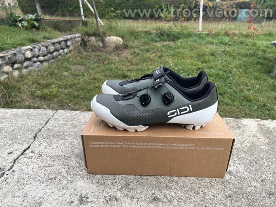 Chaussures Gravel /VTT SIDI DOMINATOR X Taille 42,5 état neuf