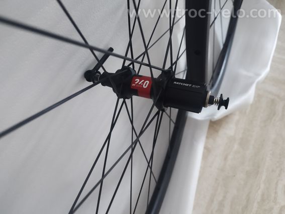 Paire de roues super light neuves (freinage patin) - 4