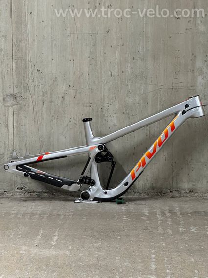 Cadre Pivot Firebird - neuf.
