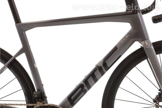 Produit Reconditionne    Bmc Teammachine Slr01 Five Di2 12v    Gris   Velo De Route   Tres Bon Etat - 2