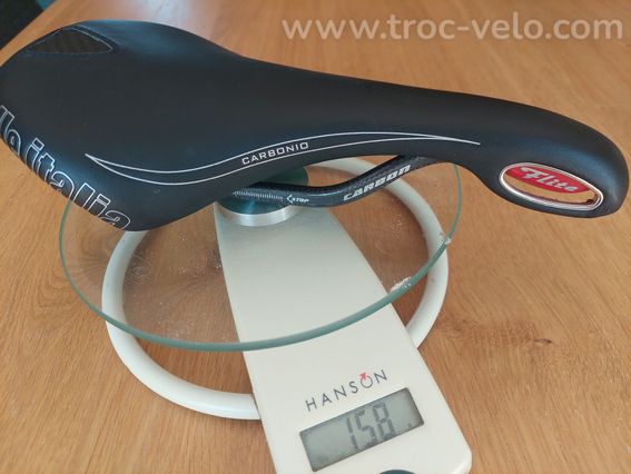 selle Italia Flite carbone 158g