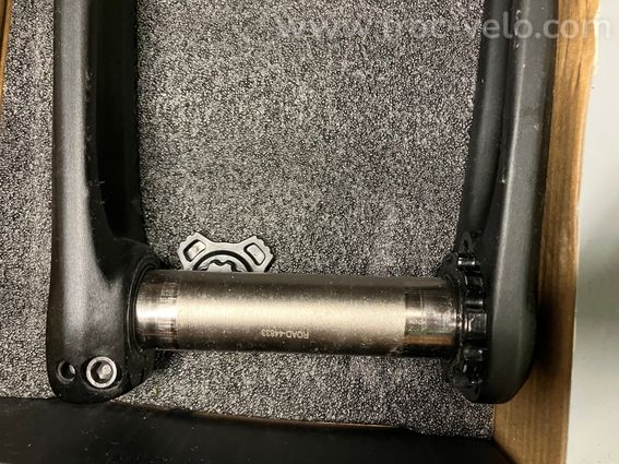Pédalier 165mm axe 24mm interface 3 vis