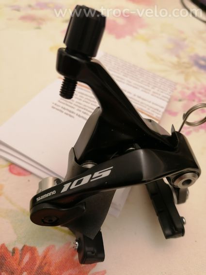 Etrier AR Shimano 105 direct mount neuf