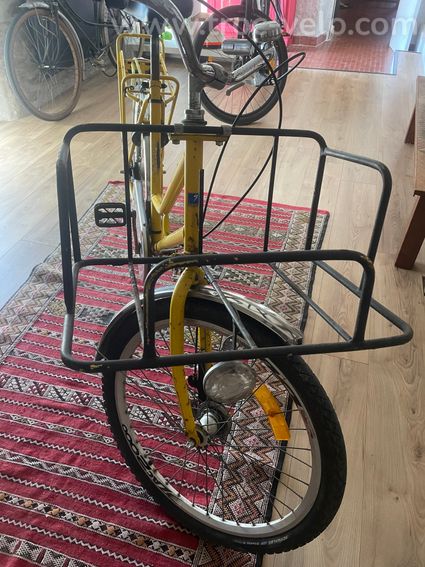 Vélo porteur la poste - 3