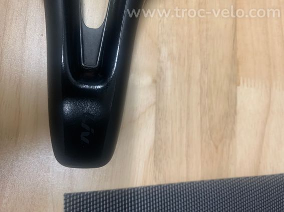 Selle Liv rails carbone ovale - 3