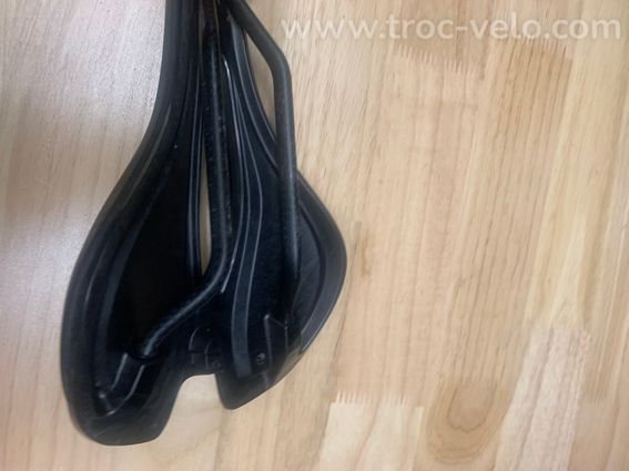Selle Liv rails carbone ovale - 4
