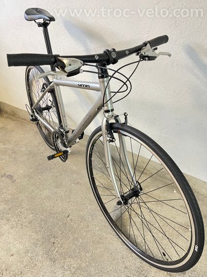 SPECIALIZED SIRRUS VTC VILLE GRAVEL - 2