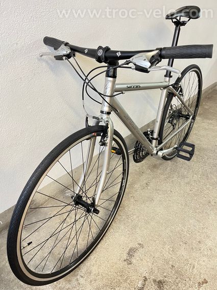 SPECIALIZED SIRRUS VTC VILLE GRAVEL - 3