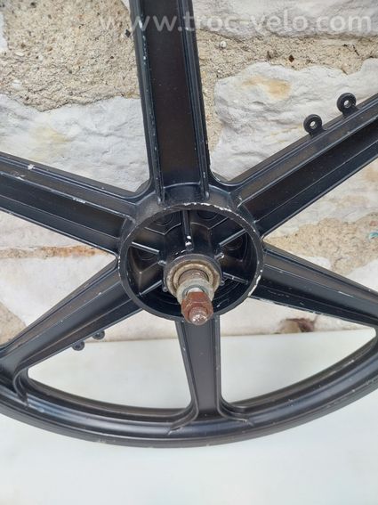 Roue bmx old school a restaurer 20 pouces - 4