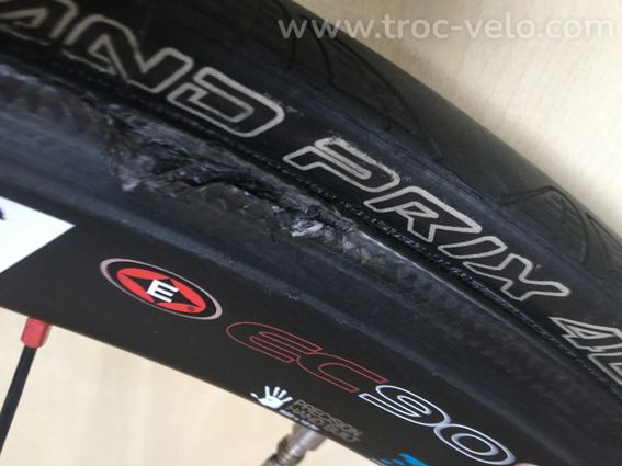 Roue AV Easton Carbone EC90 SL Hors Service - 2