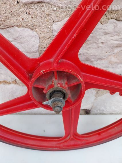 Roue bmx old school a restaurer 20 pouces - 2