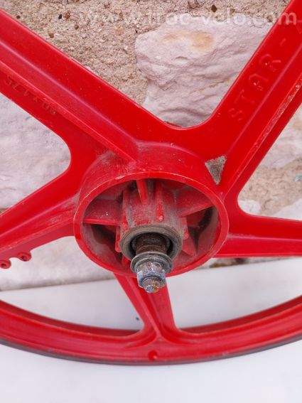 Roue bmx old school a restaurer 20 pouces - 4