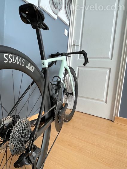 SCOTT ADDICT RC 30 2025 – ULTEGRA DI2 12V – DT SWISS ARC 1100 XXS - 5