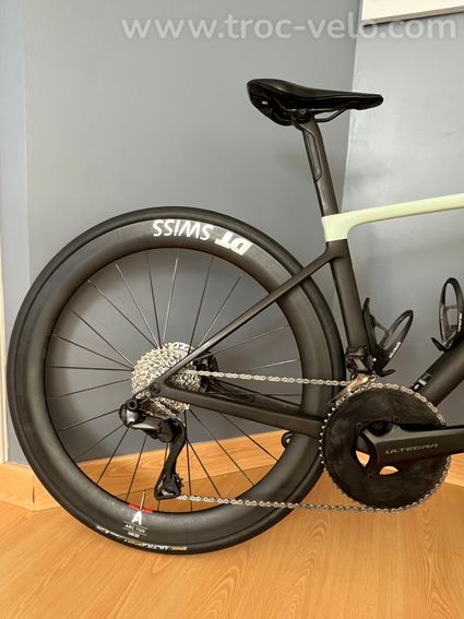 SCOTT ADDICT RC 30 2025 – ULTEGRA DI2 12V – DT SWISS ARC 1100 XXS - 6