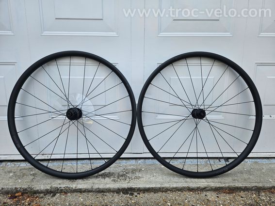 Roues gravel alu
