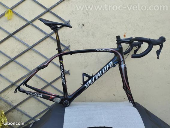Kit cadre carbone Specialized Roubaix ou vélo complet, route course