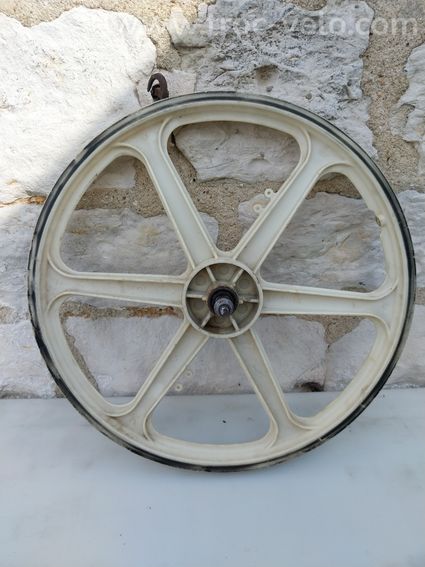 Roue bmx old school a restaurer 20 pouces - 3