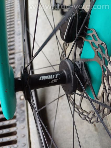 KTM Revelator Alto Team Edition – Dura-Ace Di2 – DT Swiss PRC1100 – Assioma Uno – 7,4 kg - 5