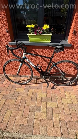 GIANT DEFY - 10