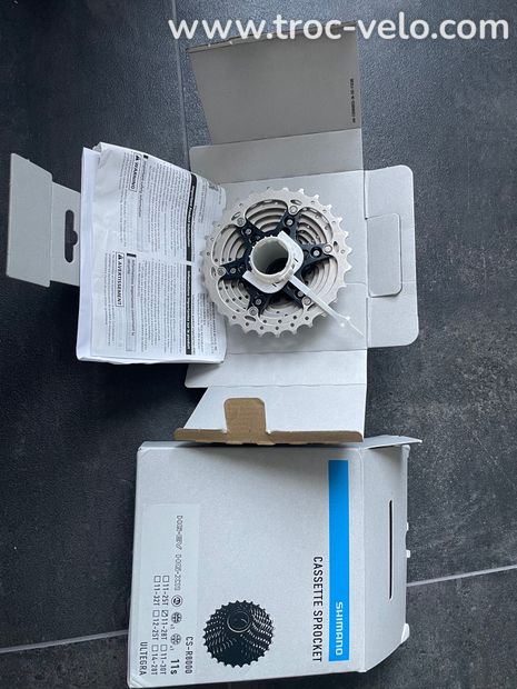 Cassette Shimano Ultegra CS-R8000 11S 11/28T neuve emballée - 3