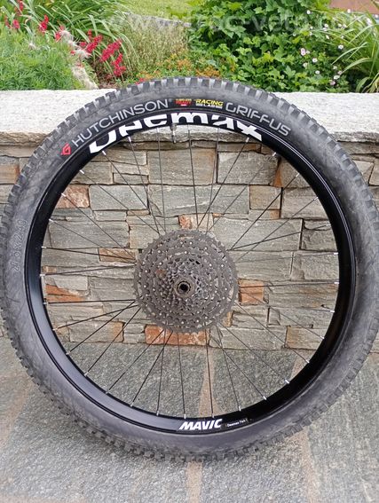 Roue Mavic VTT Deemax 27,5 pouces - 4