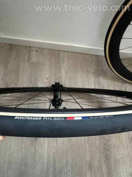 Roues Bontrager Aeolus Pro 51 Disc TLR - 4