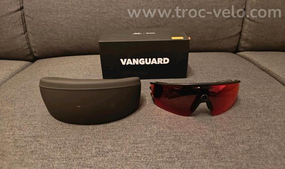 Lunettes de soleil Oakley Meta Vanguard noire - 2