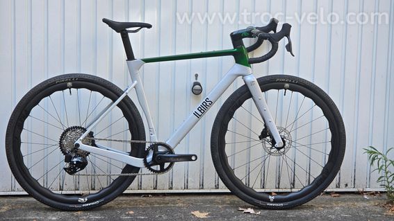 Gravel Carbone ILBIRS Odyssey (Neuf) – SRAM Force AXS XPLR – Roues Carbone – 8,30 kg - 7