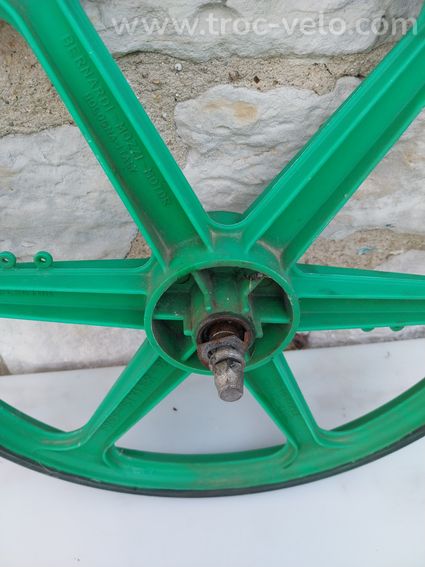 Roue bmx old school a restaurer 20 pouces - 4