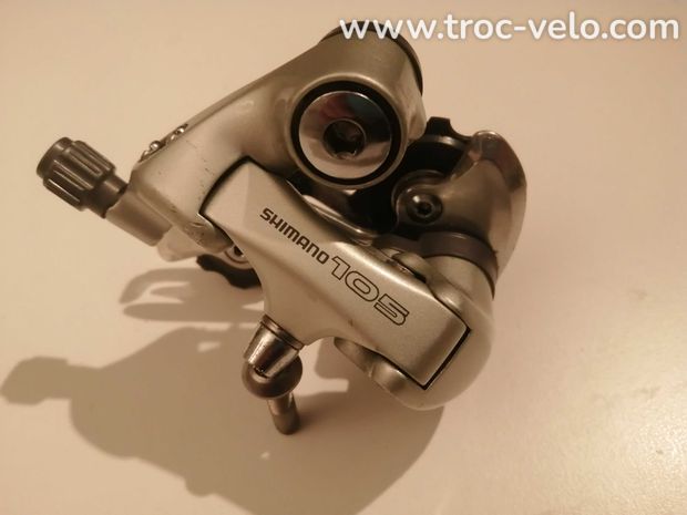 derailleur arrière Shimano 105 RD 1056 - 1