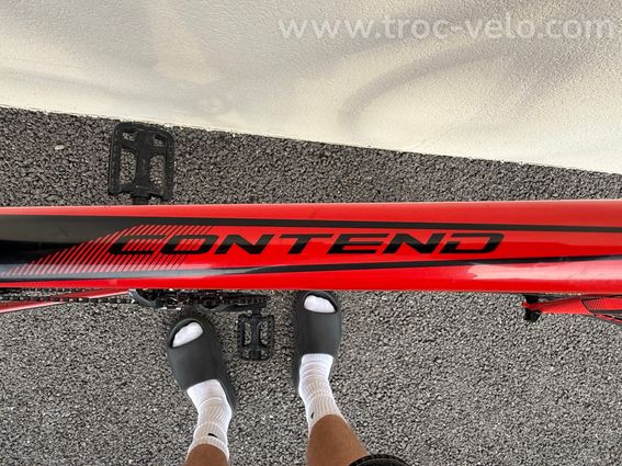 Giant Contend 3 - 3