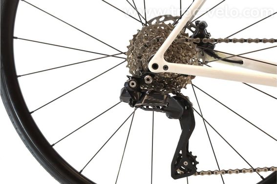 Produit Reconditionne Specialized Aethos Comp Di2 12v Blanc Velo De Route Tres Bon Etat - 3